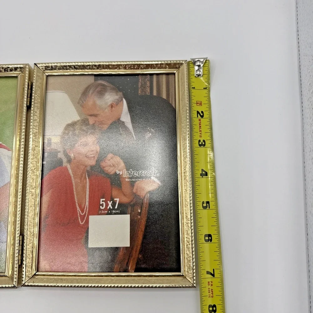 NEW VTG INTERCRAFT 5x7 Tri-Fold Metal Picture Frame Hinged Gold Brass Tone MCM